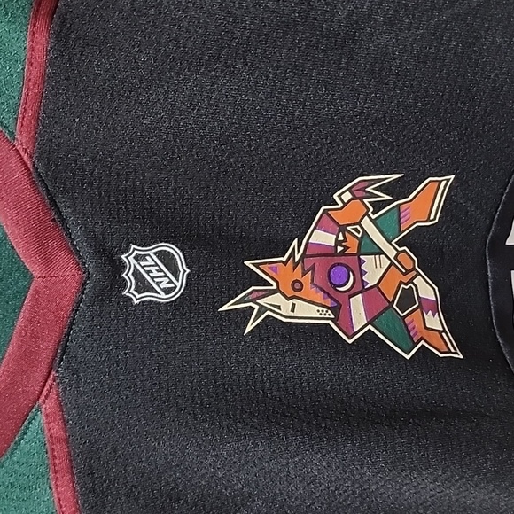 NHL Arizona Coyotes Jersey Size Infants 12/24 months NWT - Picture 3 of 9